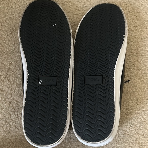 Men’s track lte TOMS - great condition - Picture 7 of 7